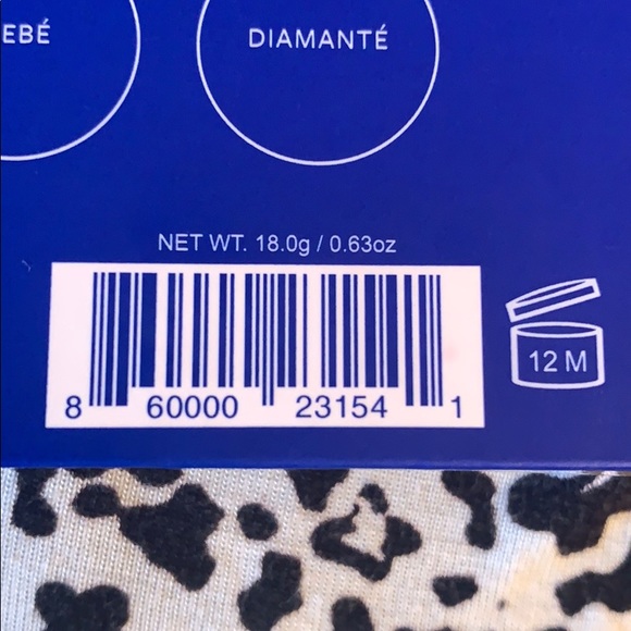 Luna Magic Uno Shadow Palette - Picture 7 of 7